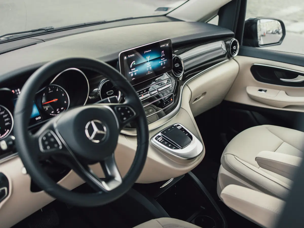 Mercedes V-Class Avantgarde